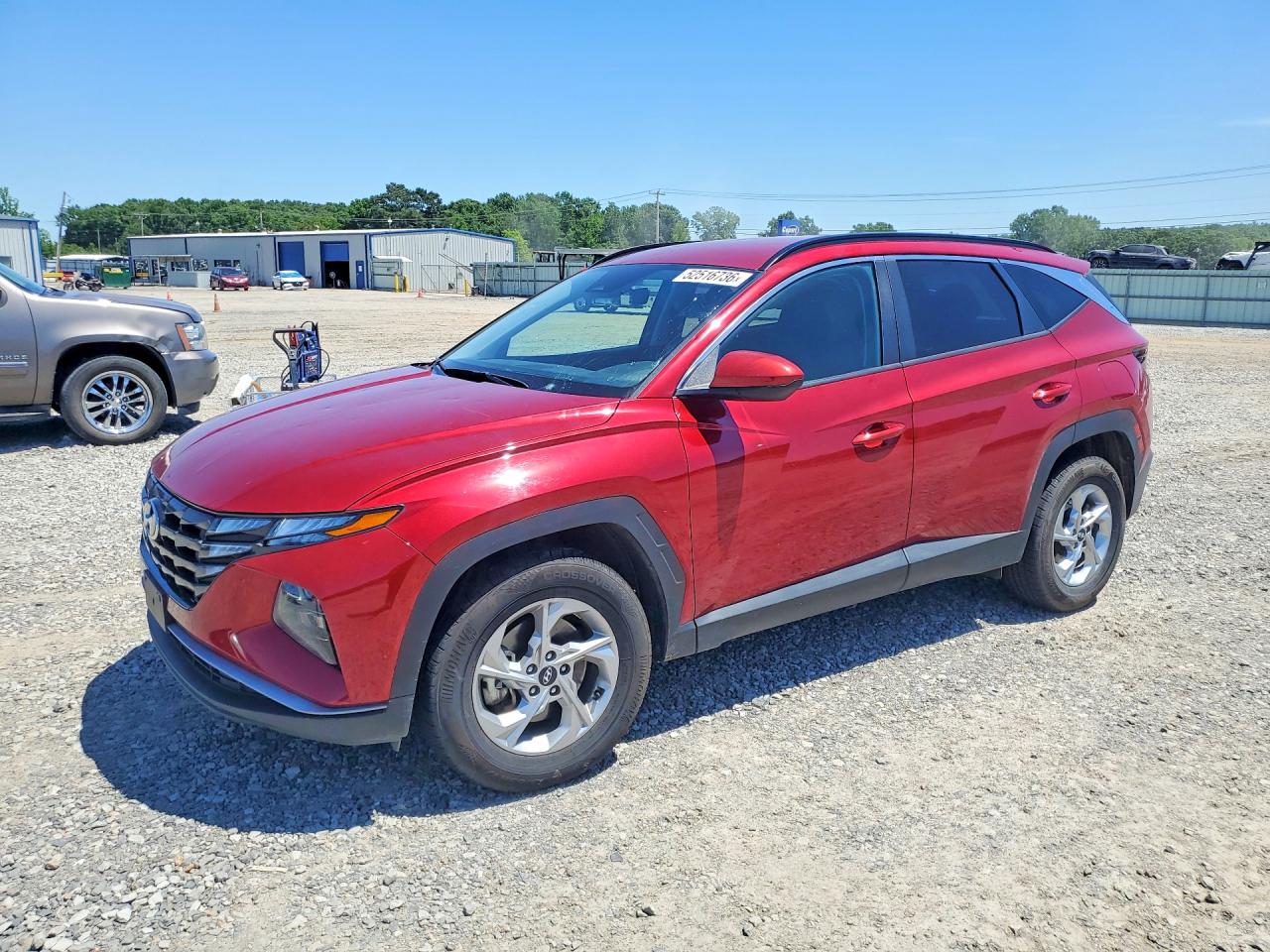 Salvage Hyundai TUCSON Image