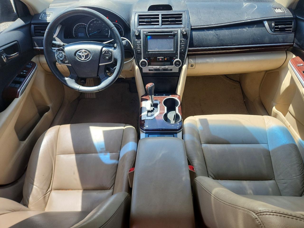 Toyota Camry Xle