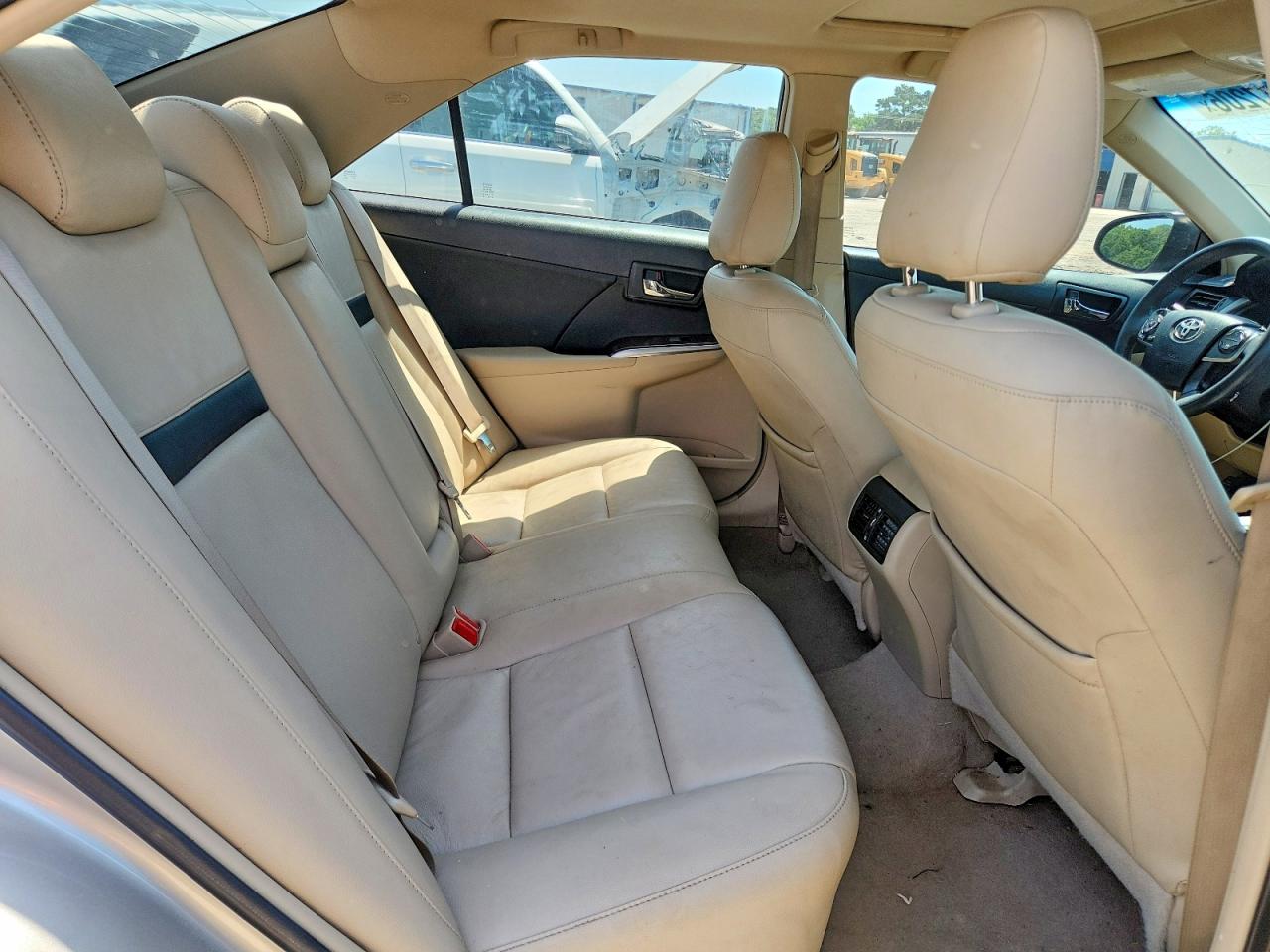 Toyota Camry Xle