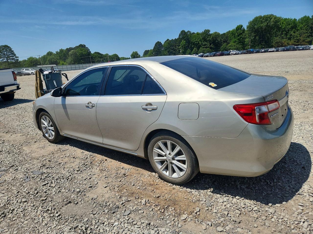 Toyota Camry Xle