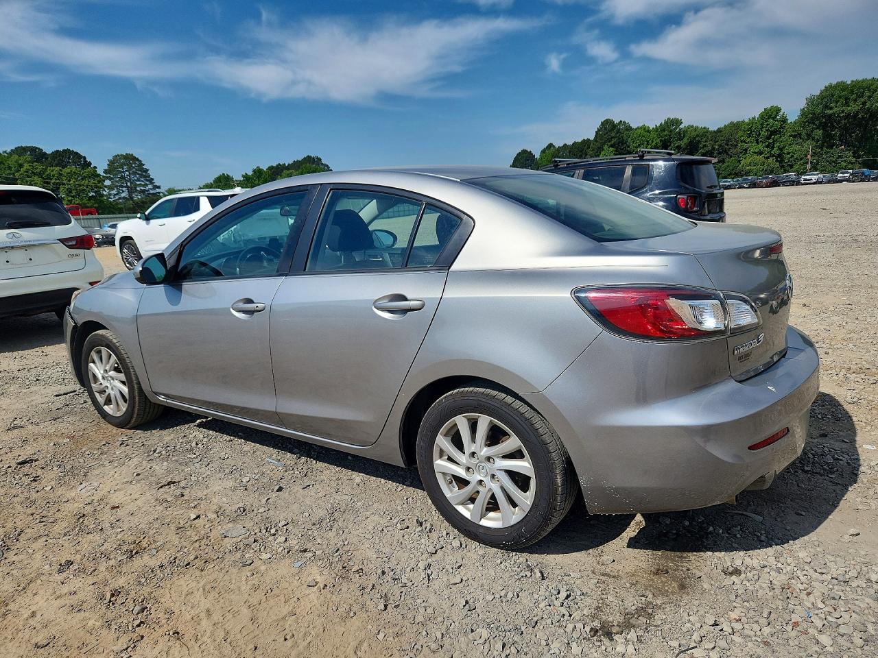 Mazda 3 I