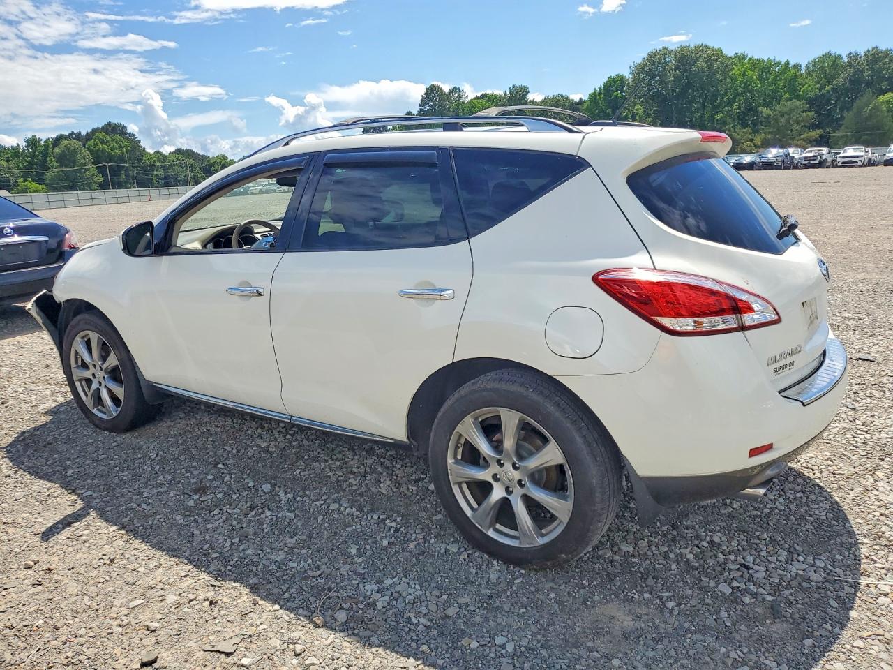 Nissan Murano S