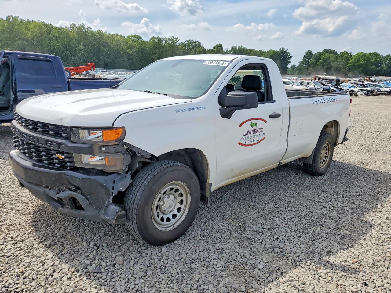 Salvage Chevrolet Silverado Image