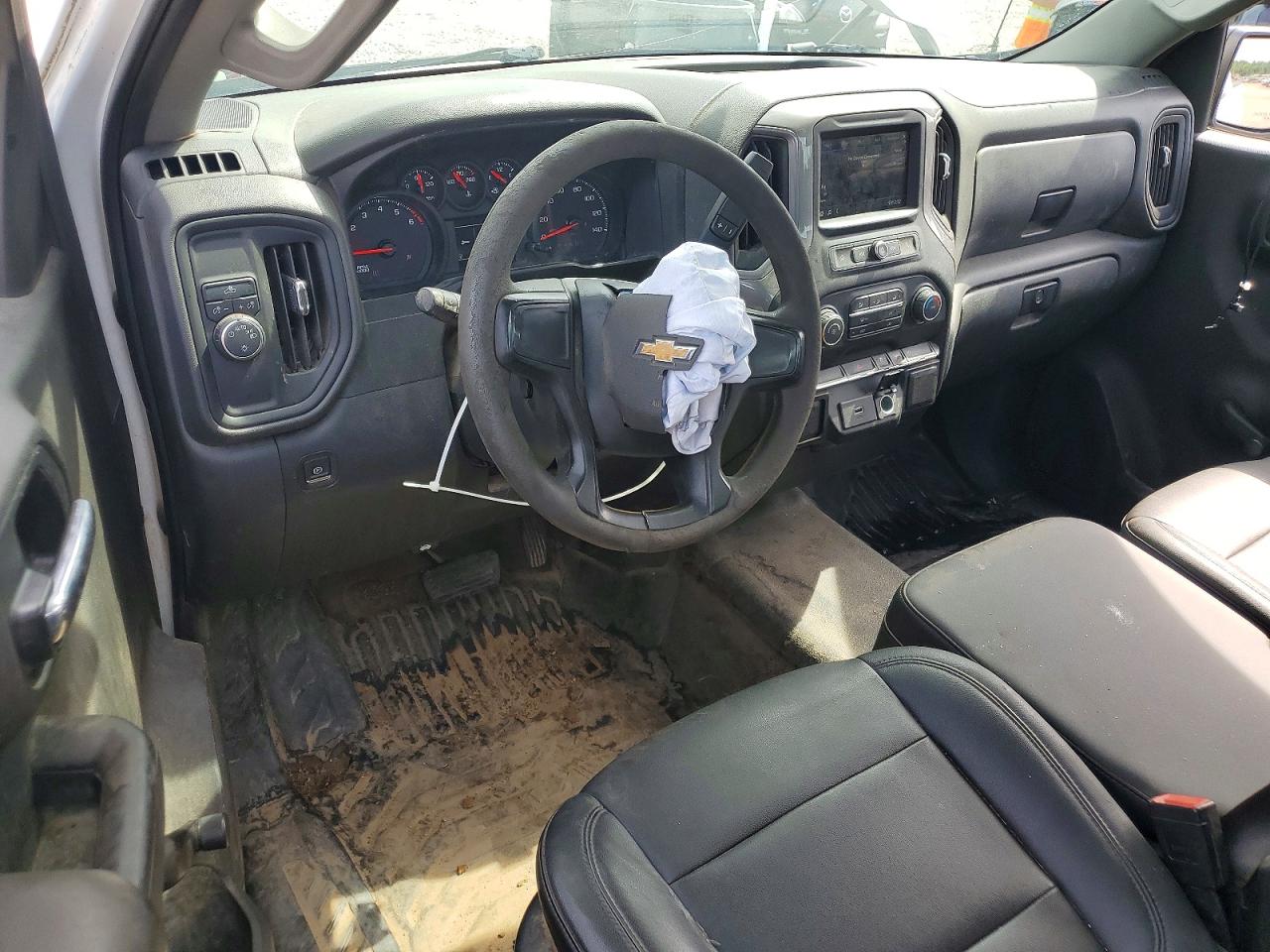 Chevrolet Silverado C1500