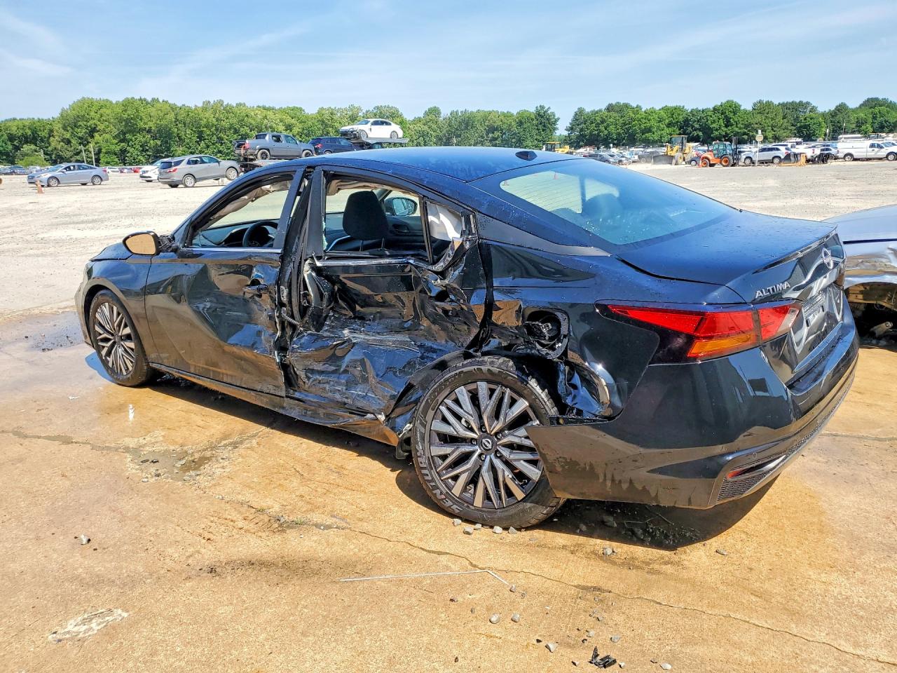 Nissan Altima Sv