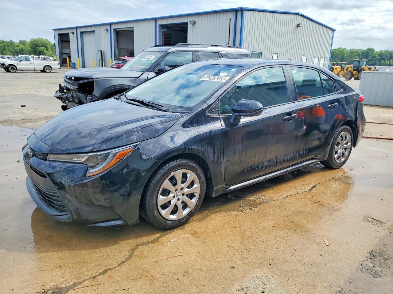 Salvage Toyota Corolla Image