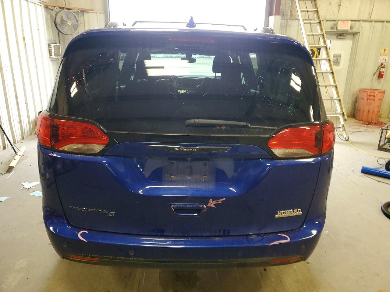 Chrysler Pacifica Touring
