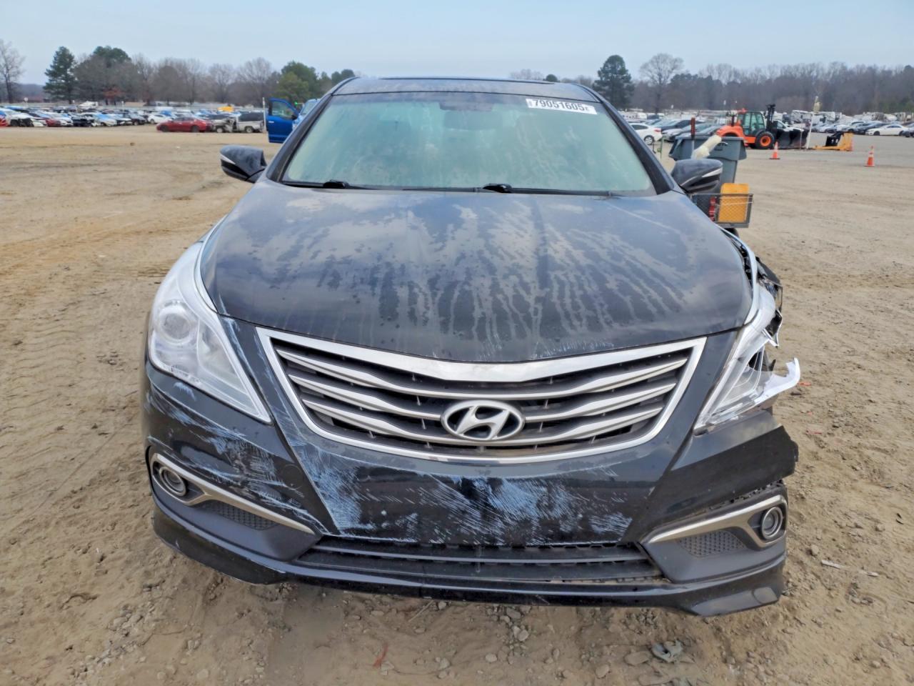 Hyundai Azera Base