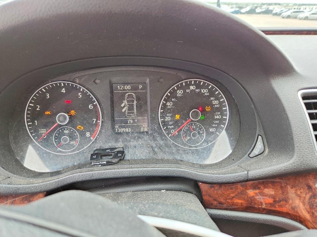 Volkswagen Passat Sel