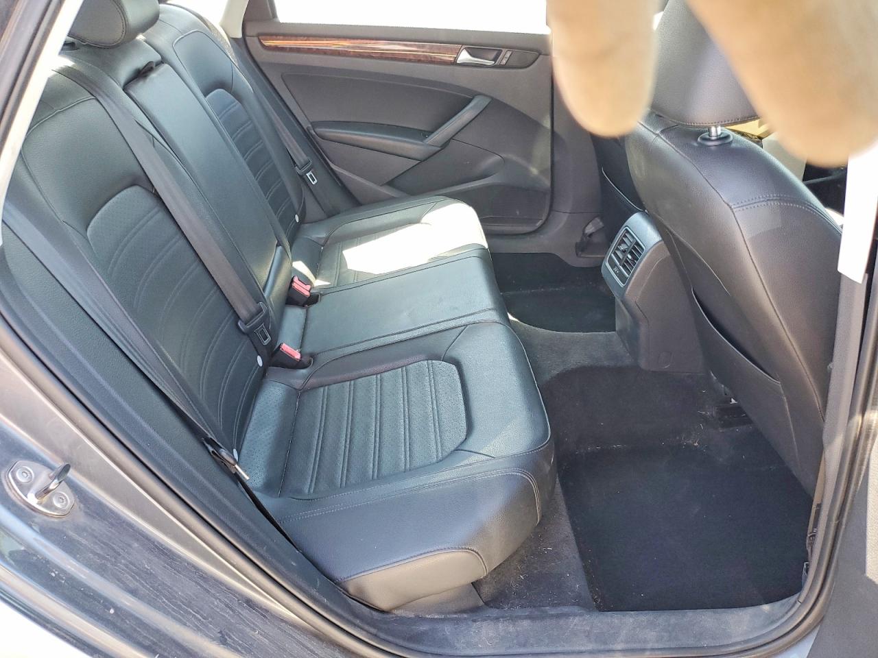 Volkswagen Passat Sel