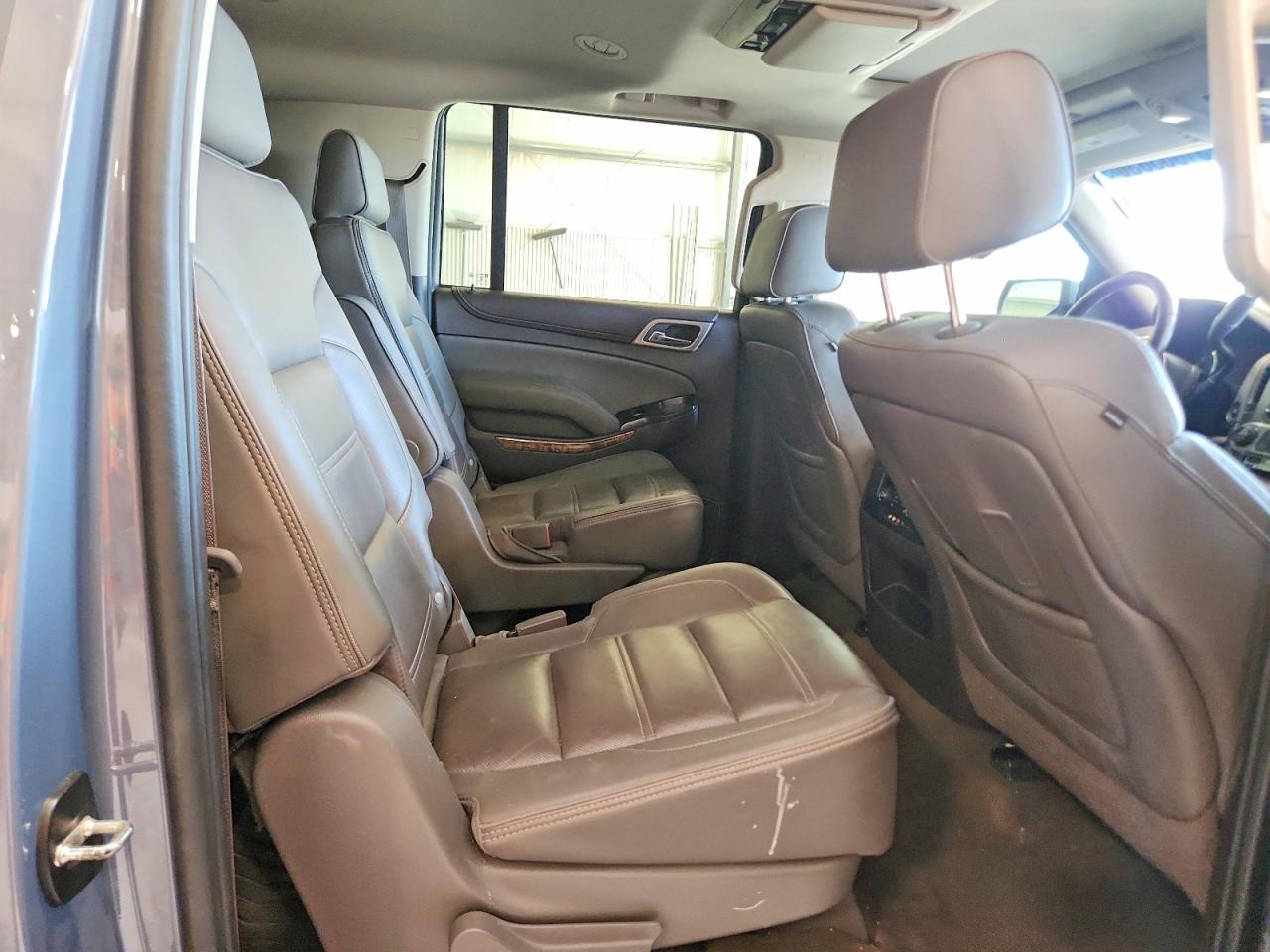 GMC Yukon Denali