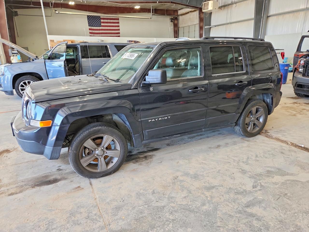 Salvage Jeep Patriot Image