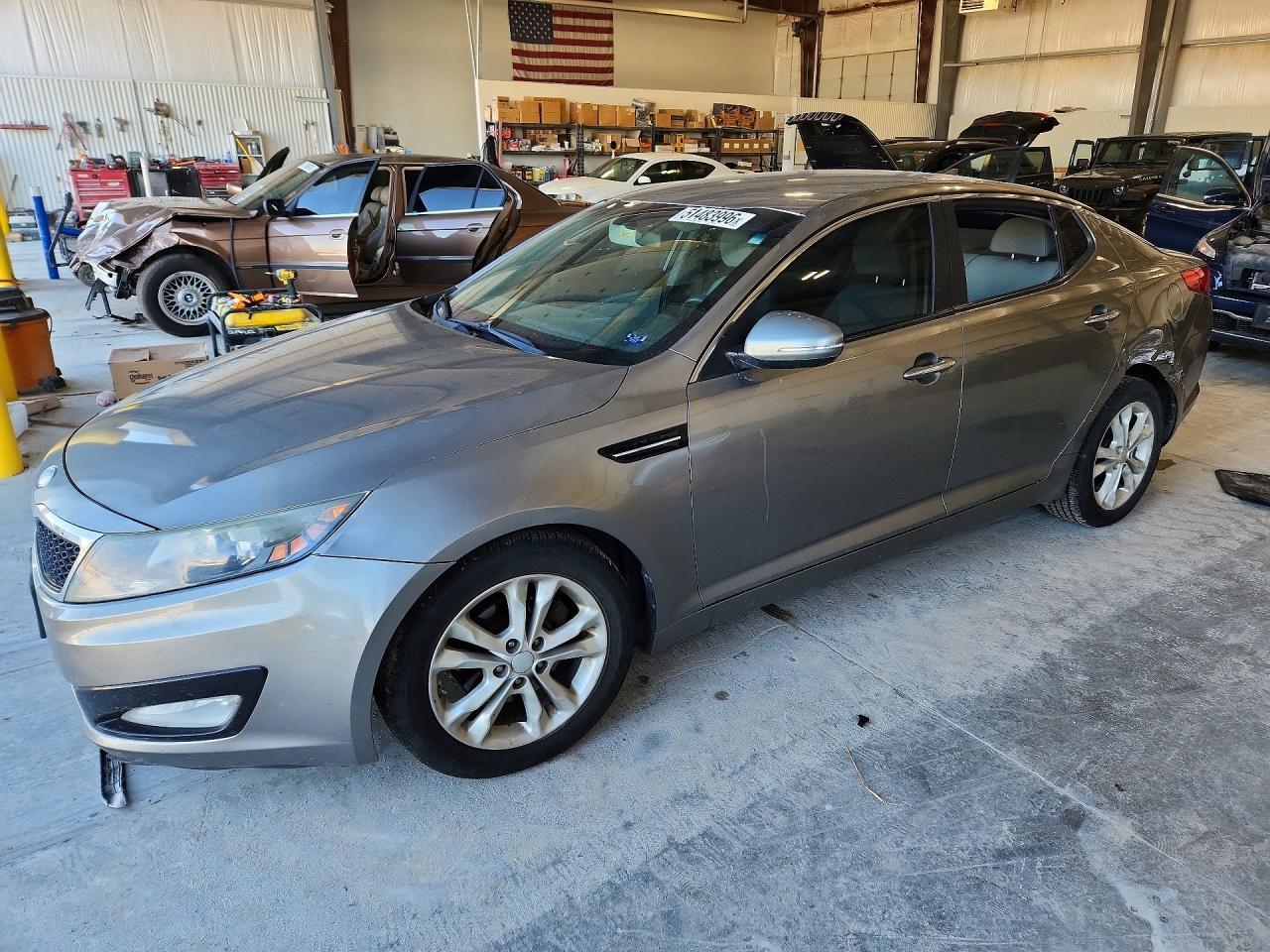 Salvage Kia Optima Image