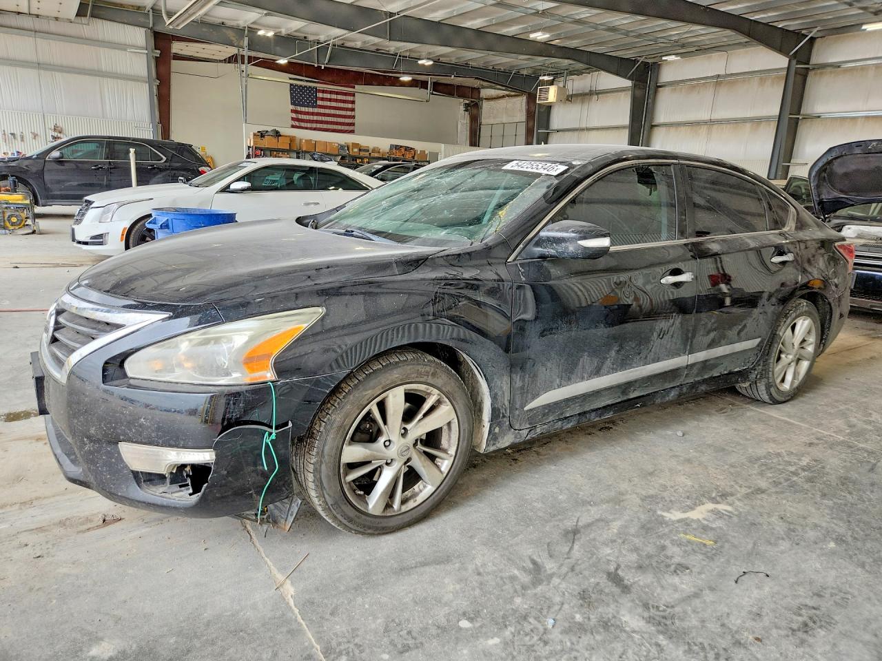 Salvage Nissan Altima Image