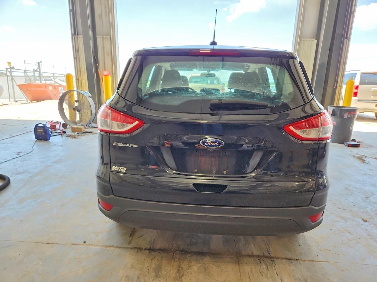 Ford Escape S