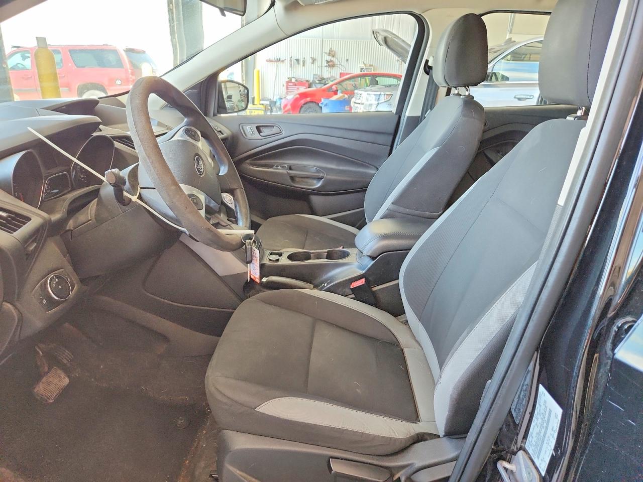 Ford Escape S