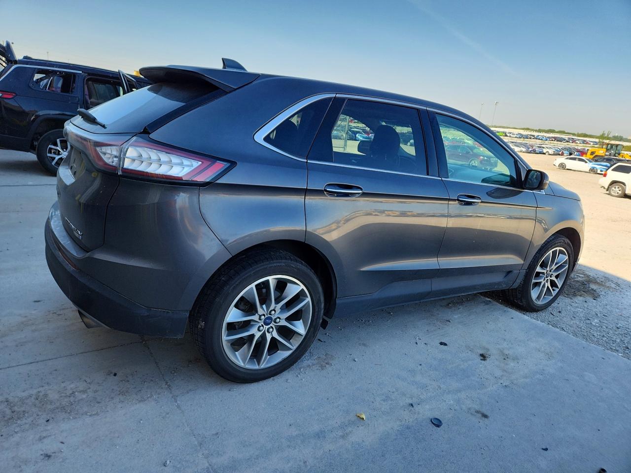 Ford Edge Titanium