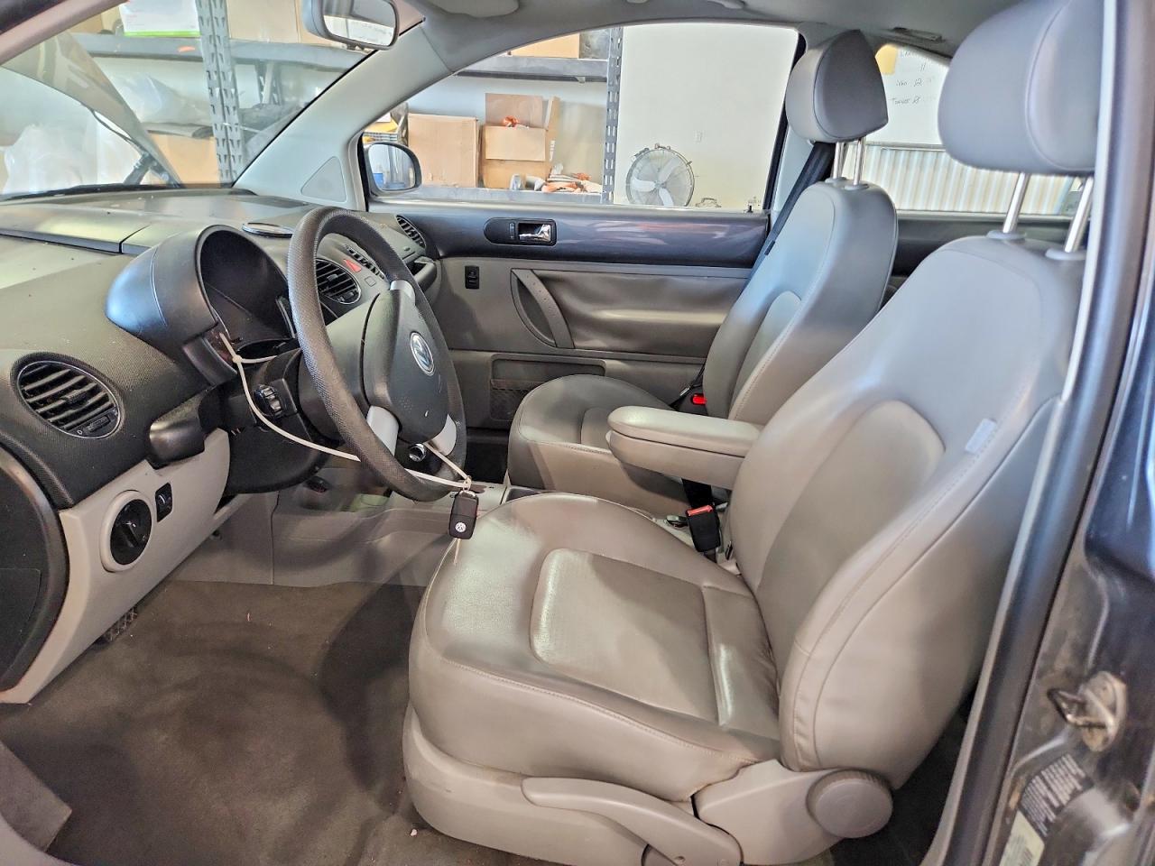 Volkswagen Beetle 2.5l Option Package 1