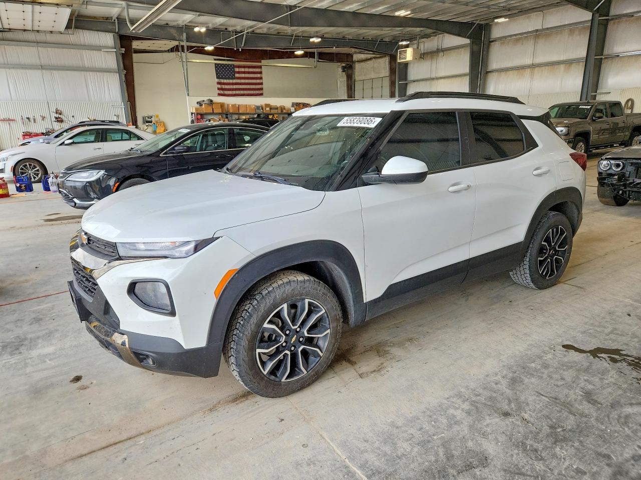 Salvage Chevrolet Trailblaze Image