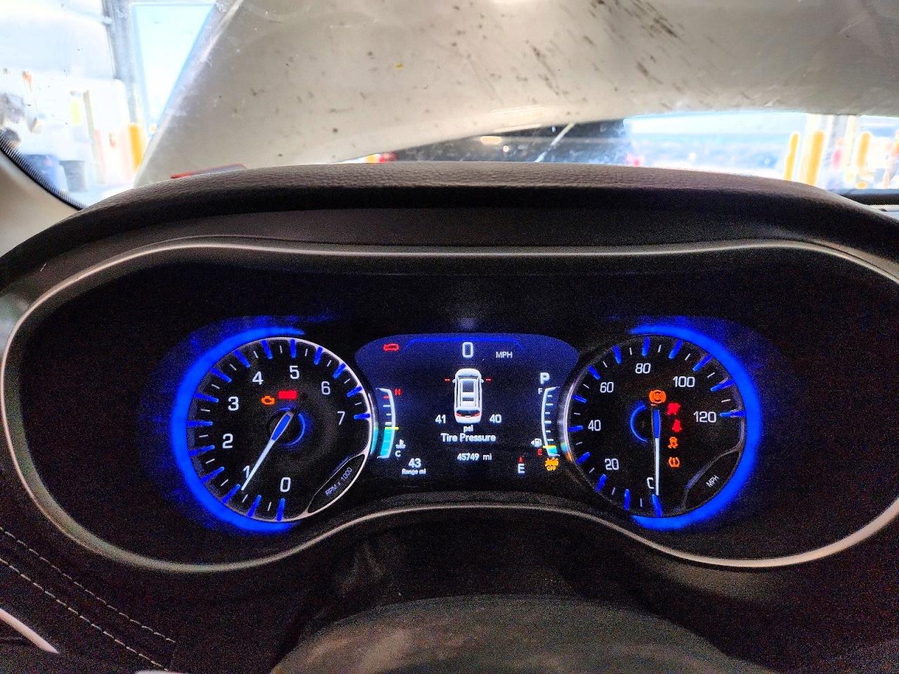 Chrysler Pacifica Touring L