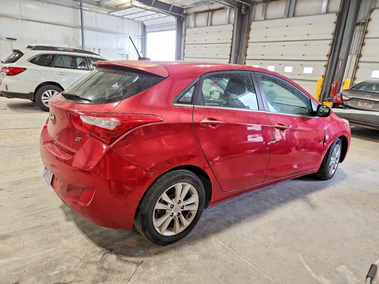 Hyundai ELANTRA Base