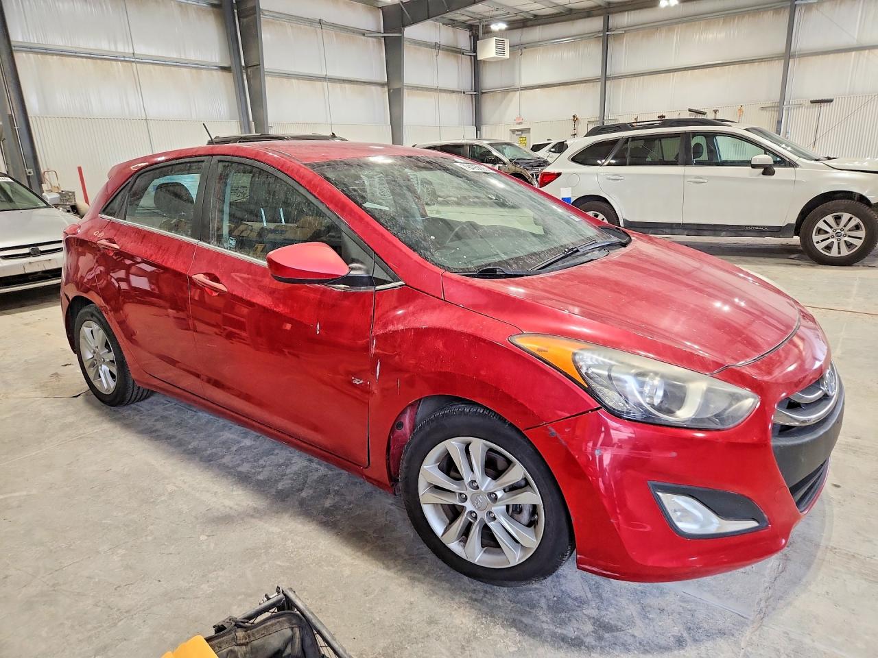 Hyundai ELANTRA Base