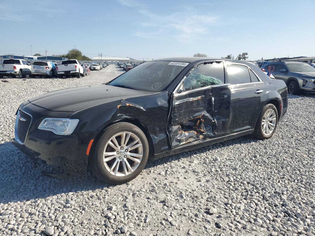 Salvage Chrysler 300 Image