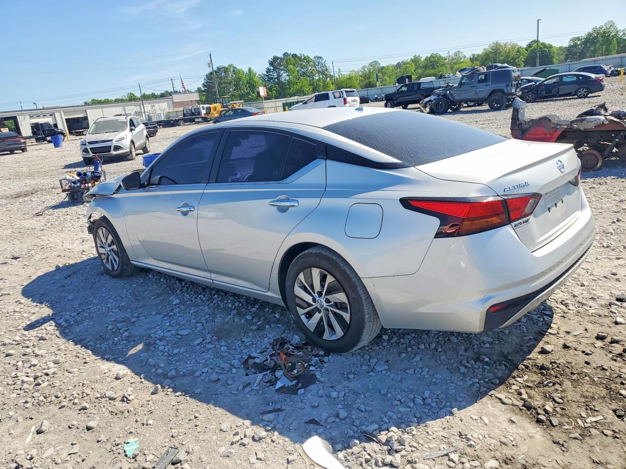 Nissan Altima S