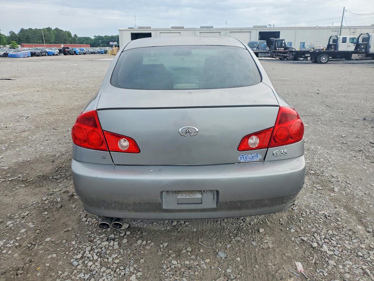 INFINITI G35 Base