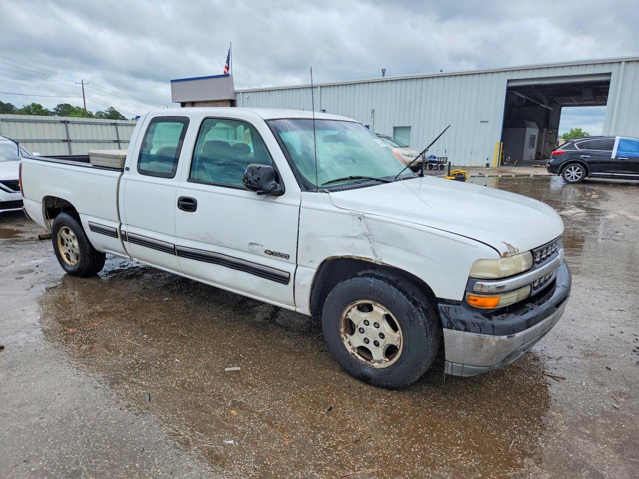 Chevrolet Silverado C1500