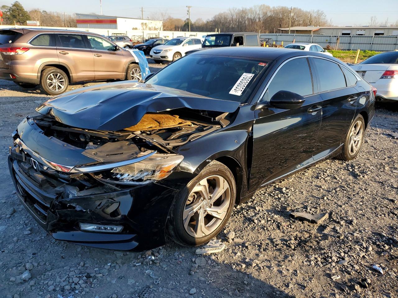 Salvage Honda Accord Image
