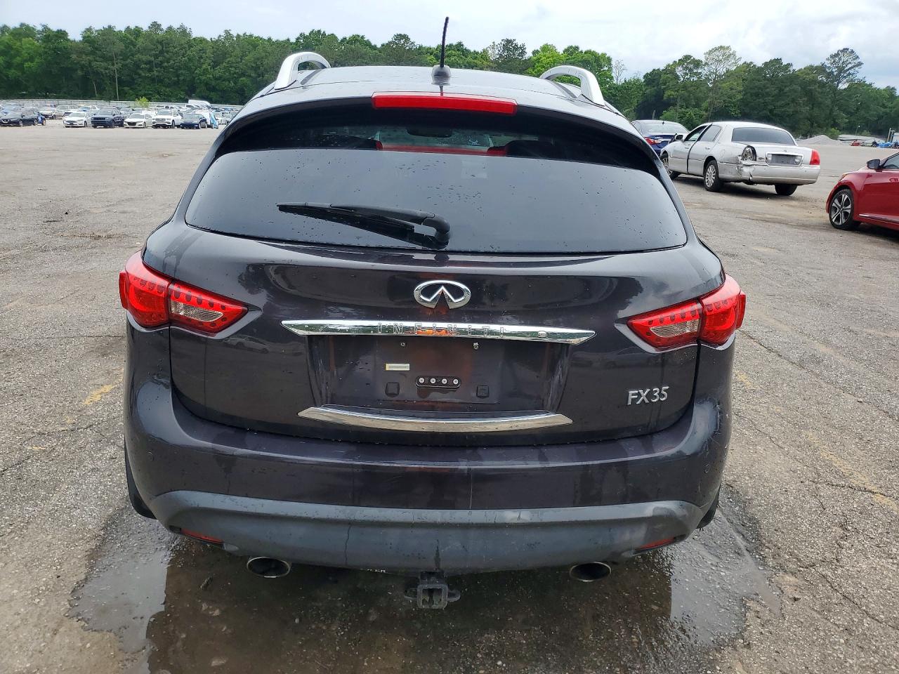 INFINITI Fx Base