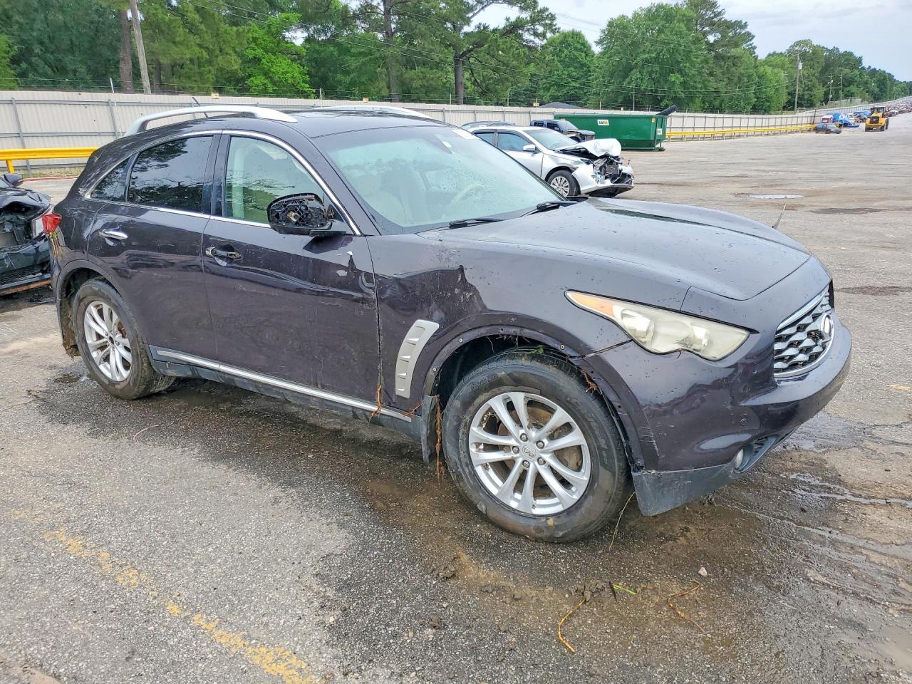 INFINITI Fx Base