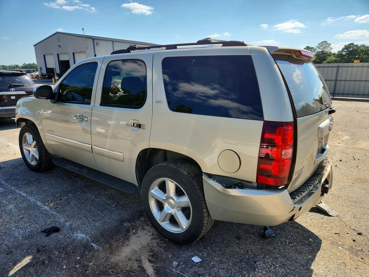 Chevrolet Tahoe C1500 Ltz