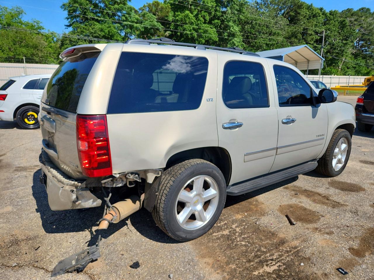 Chevrolet Tahoe C1500 Ltz