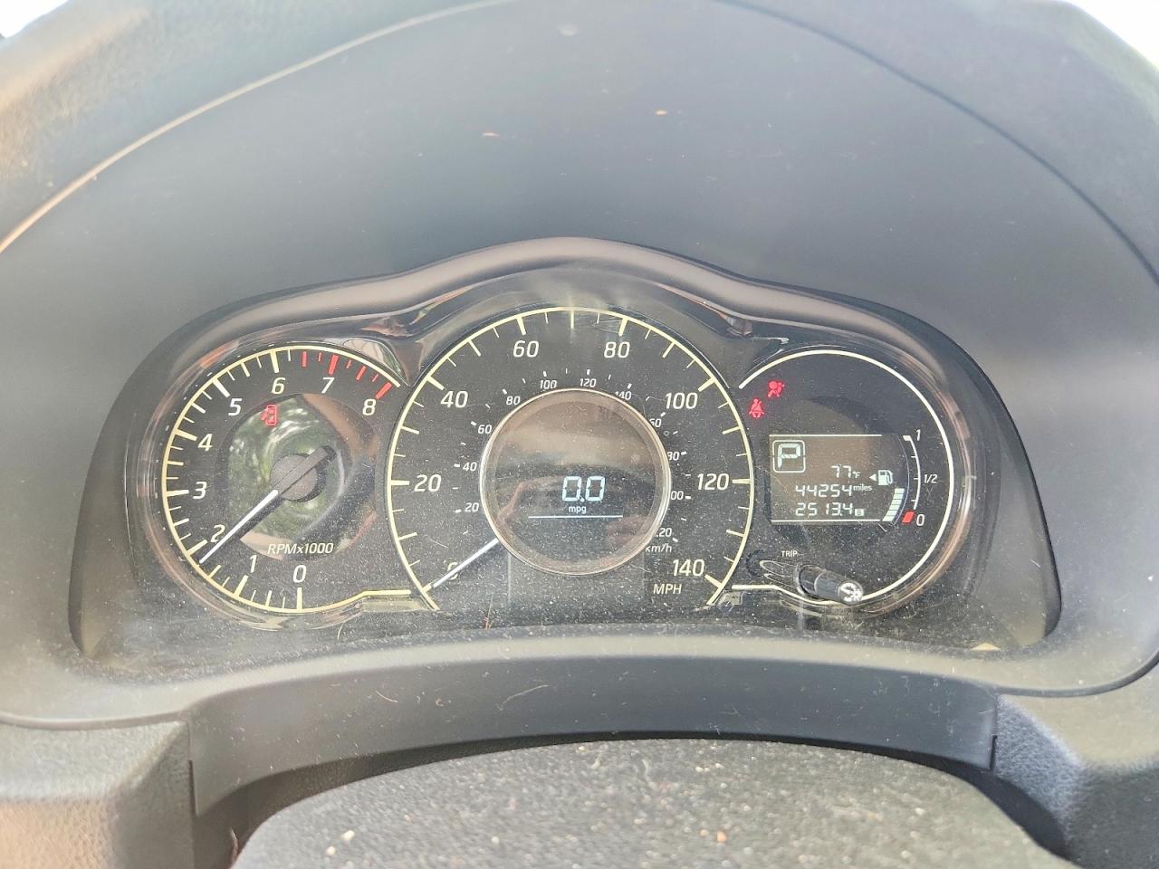 Nissan Versa Sv