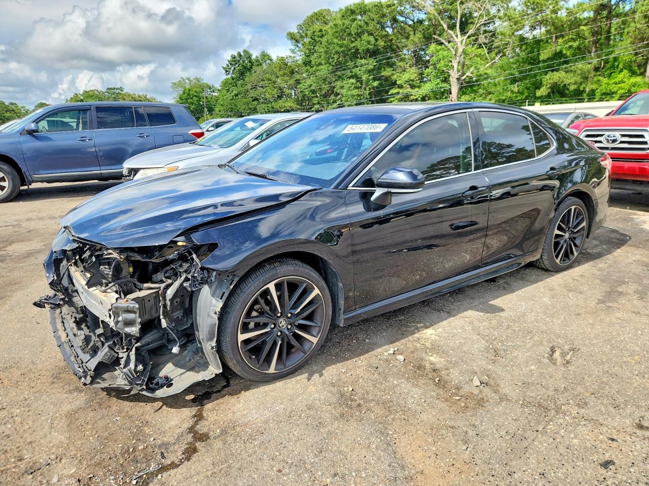 Salvage Toyota Camry Image