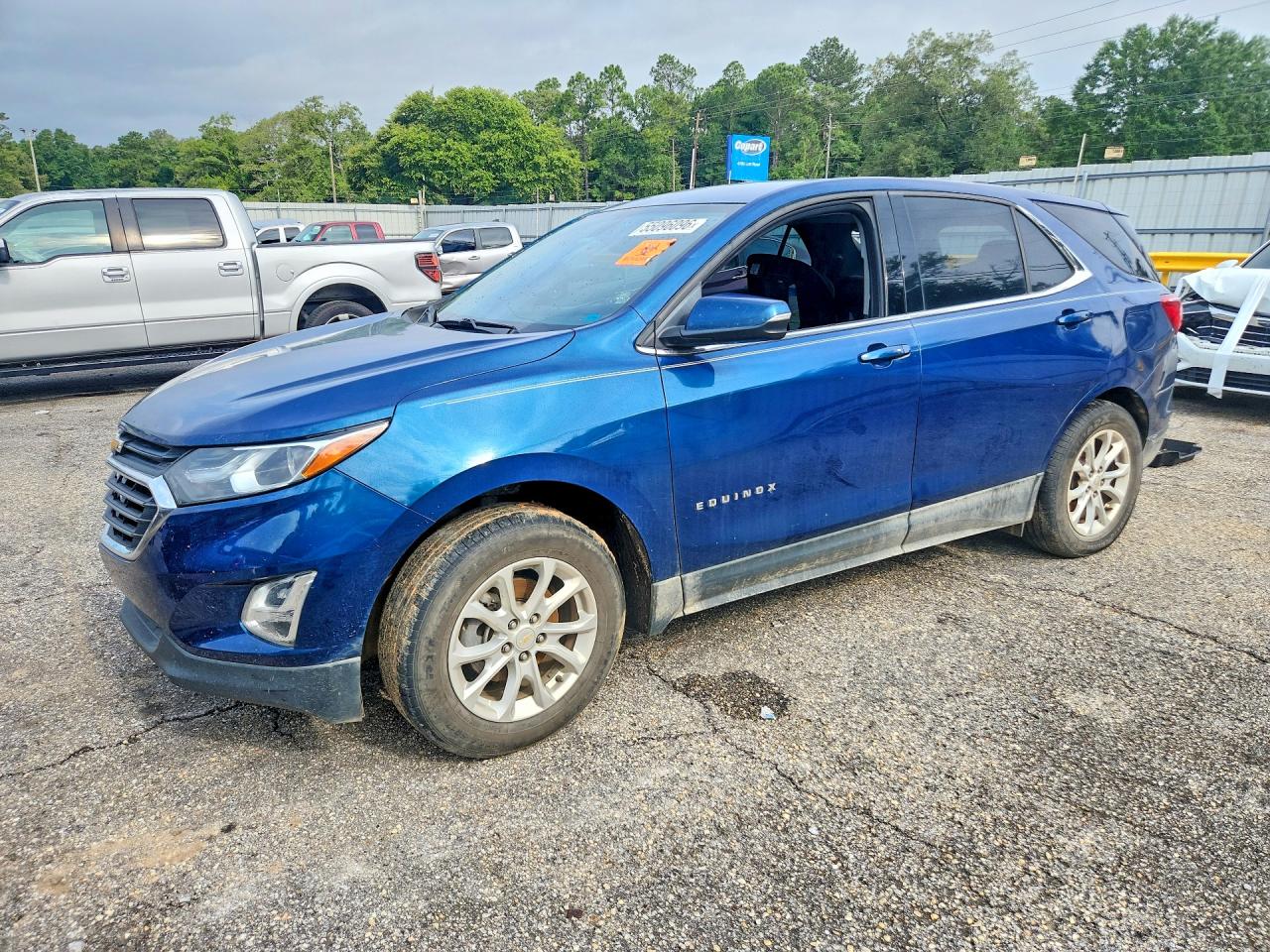 Salvage Chevrolet Equinox Image