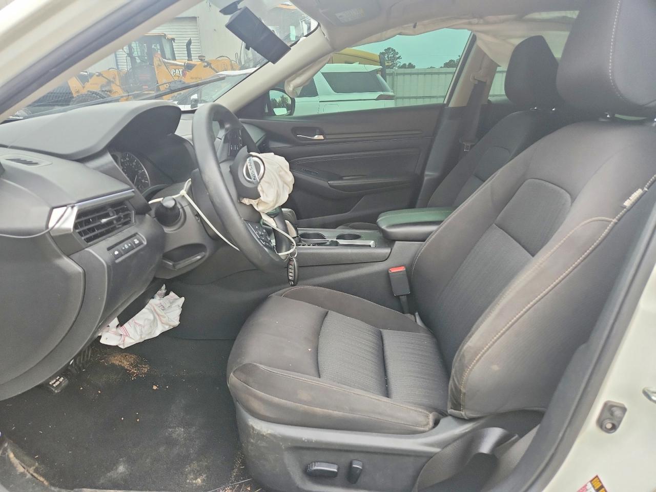 Nissan Altima S
