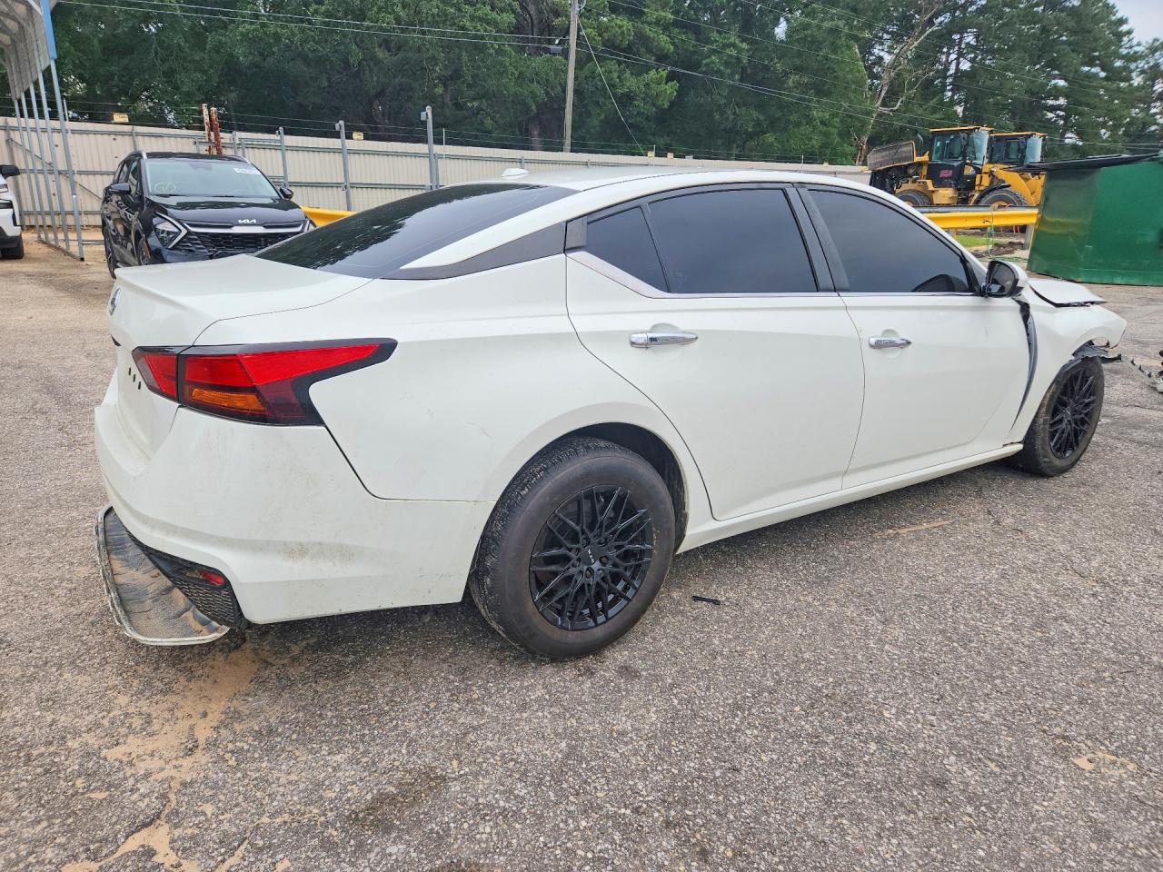Nissan Altima S