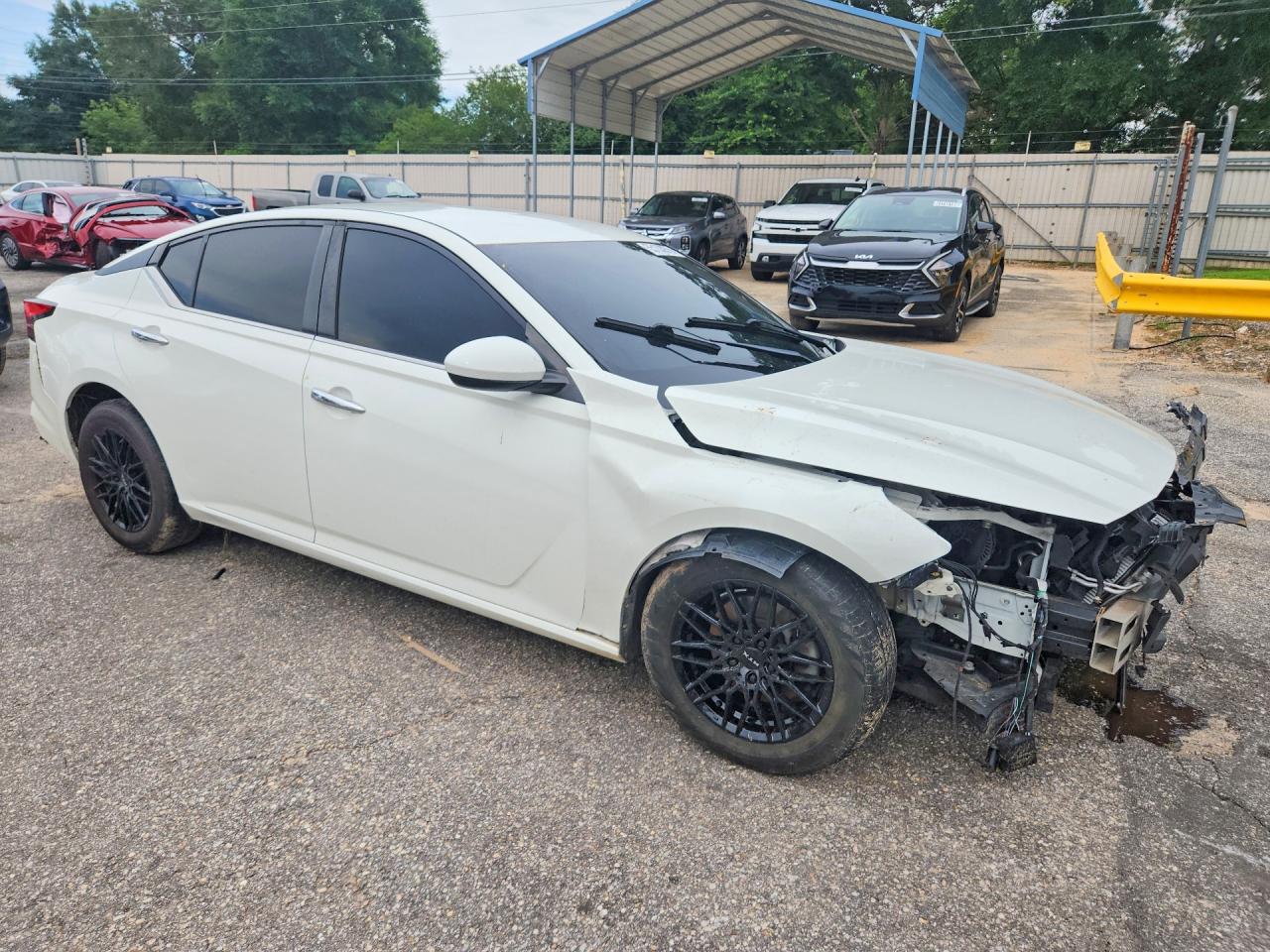 Nissan Altima S