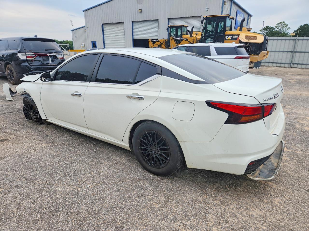 Nissan Altima S