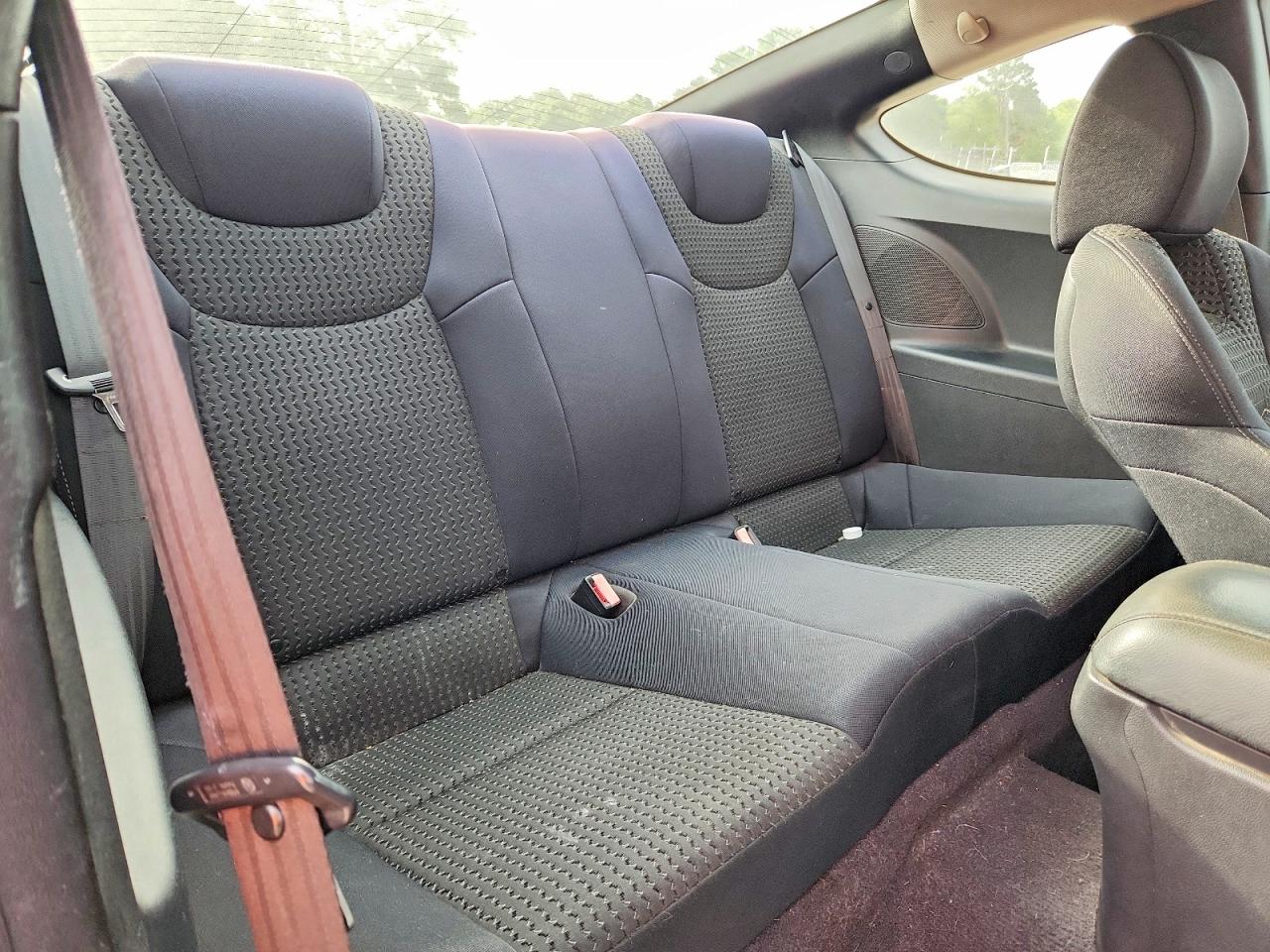 Hyundai Genesis 2.0t