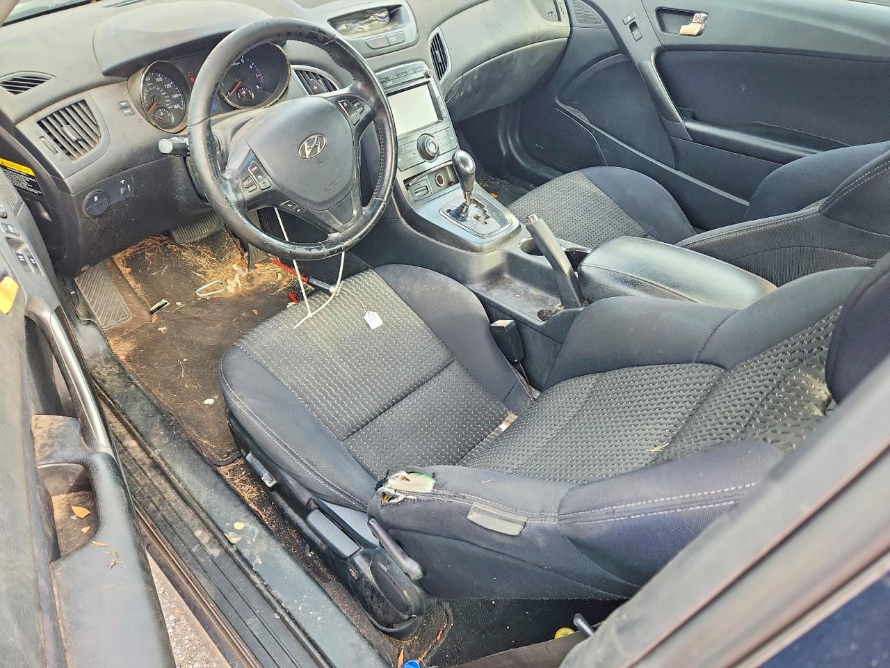 Hyundai Genesis 2.0t