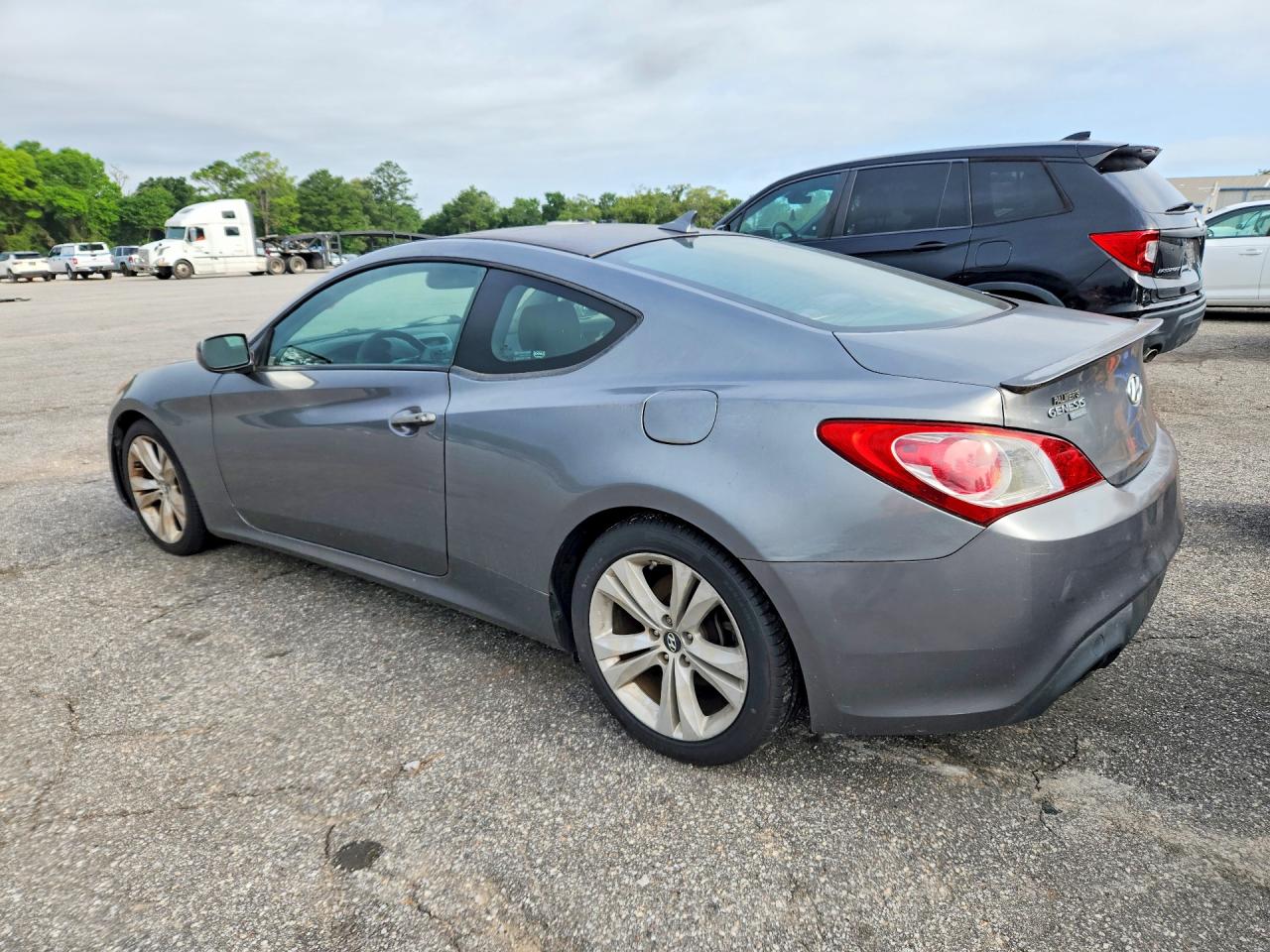 Hyundai Genesis 2.0t