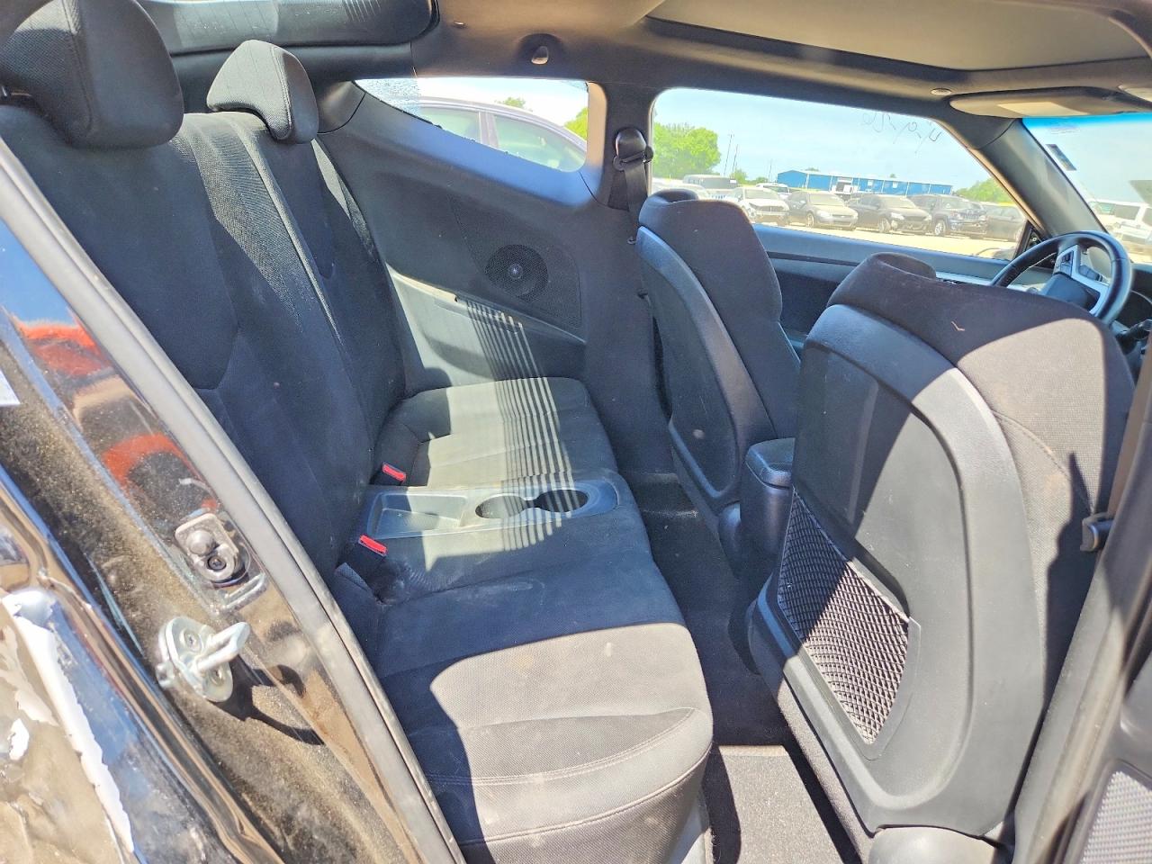 Hyundai VELOSTER Value Edition
