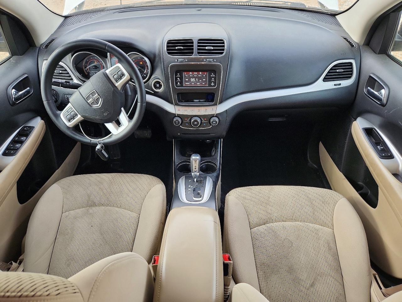 Dodge Journey Se
