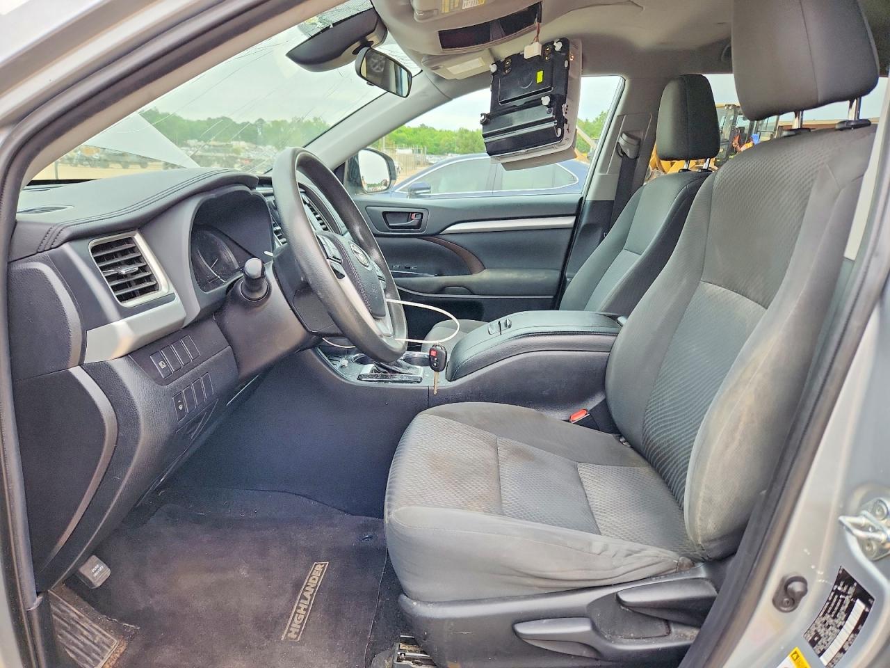 Toyota Highlander Le