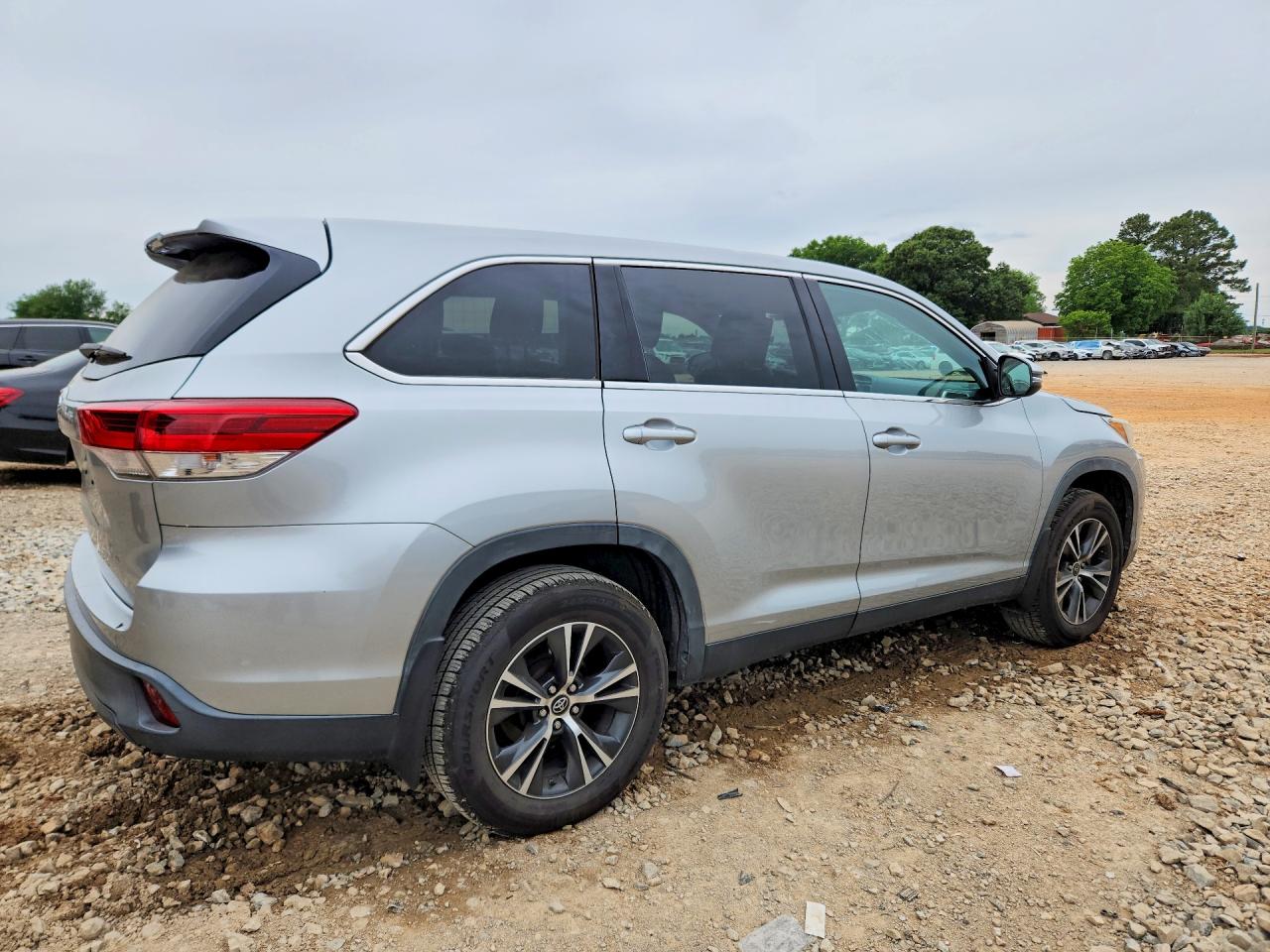 Toyota Highlander Le