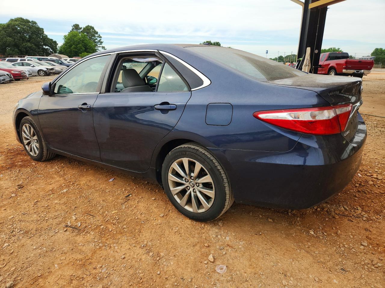 Toyota Camry Xle